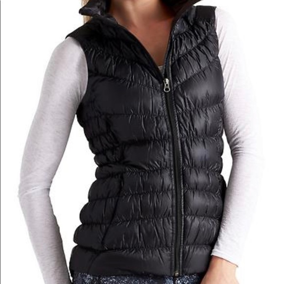 athleta puffer